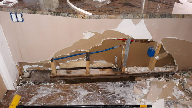 Local water damage restoration in AL